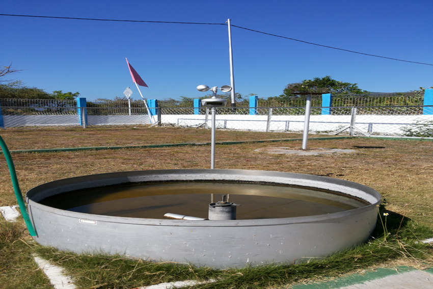 Galleri Alat Meteo, Evaporimeter